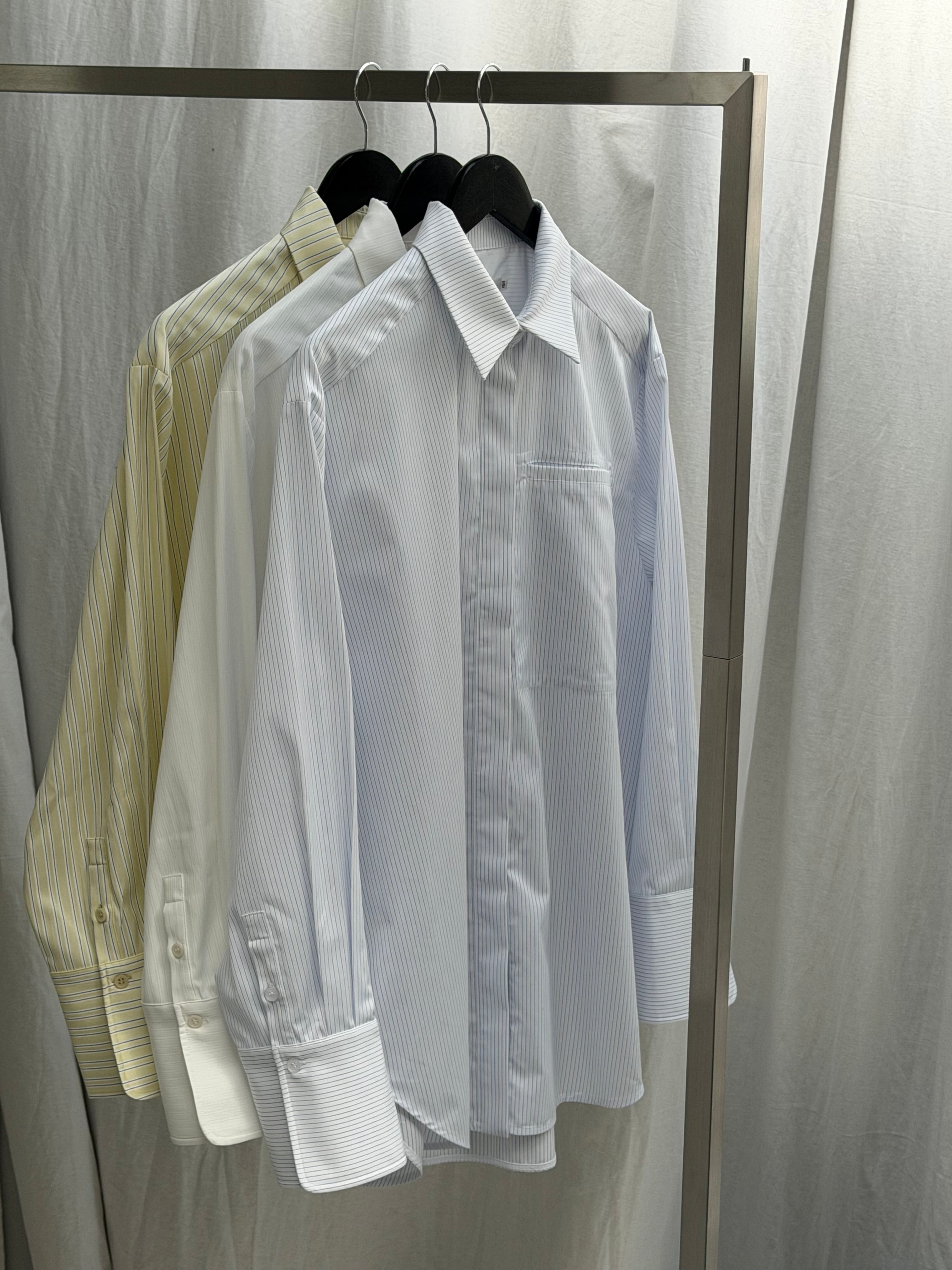 KAI SHIRT | white shadow stripe