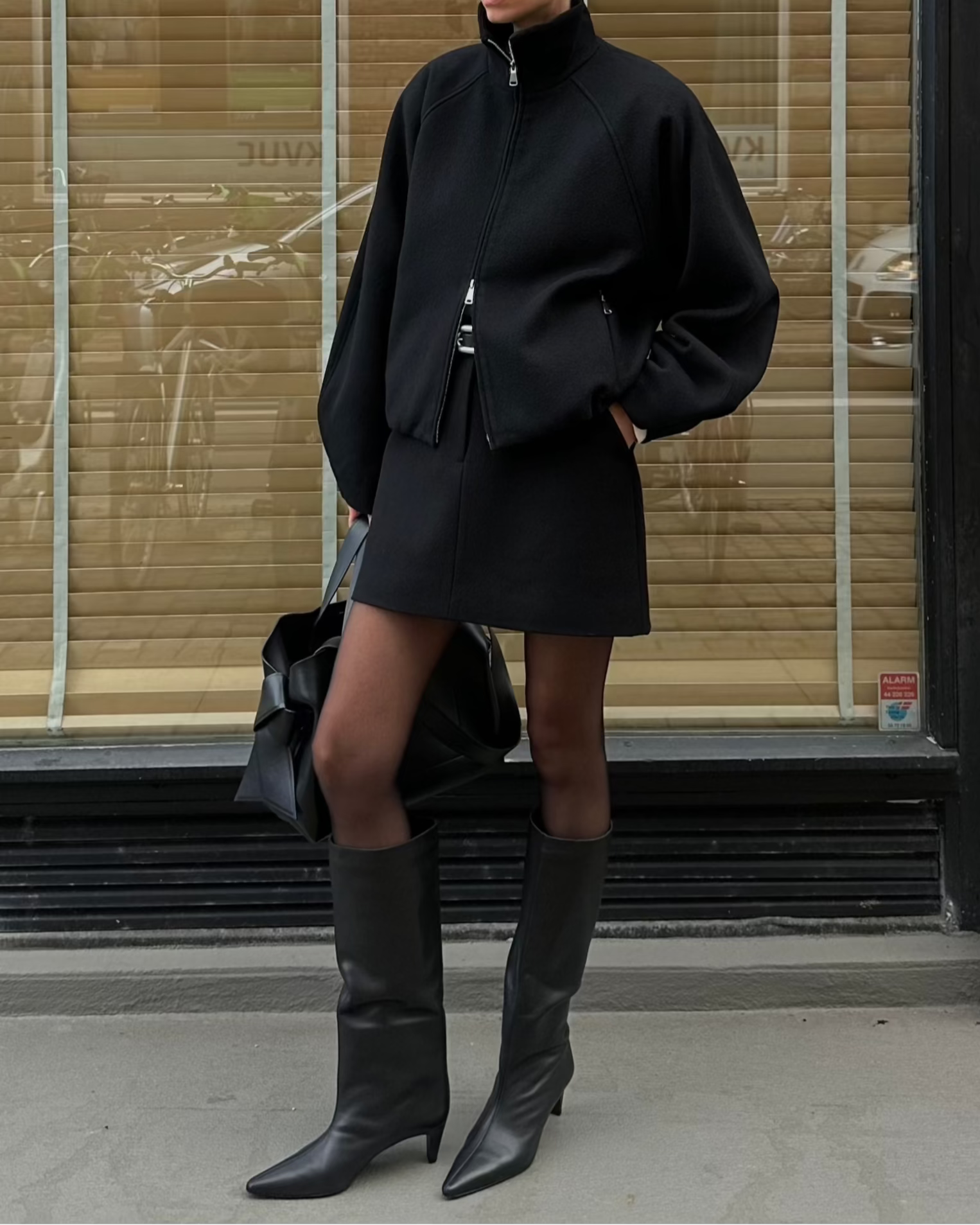 LUA WOOL MINI SKIRT | black