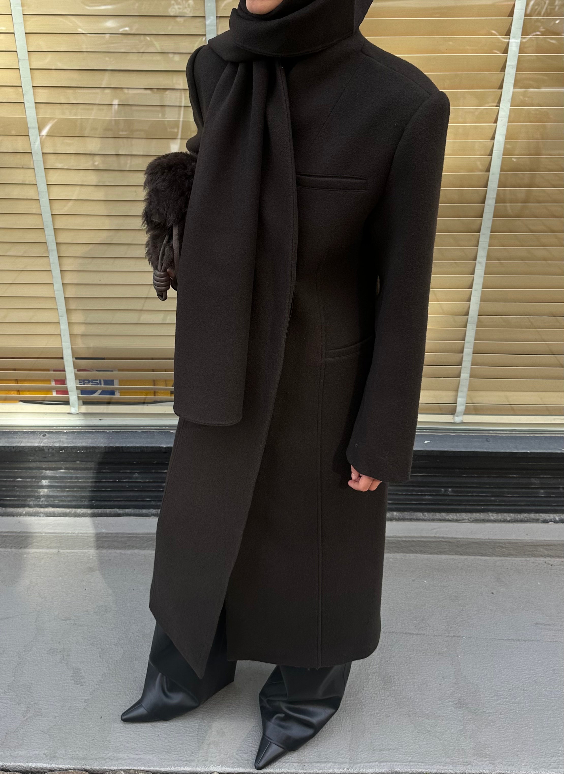LOMA SCARF | dark brown