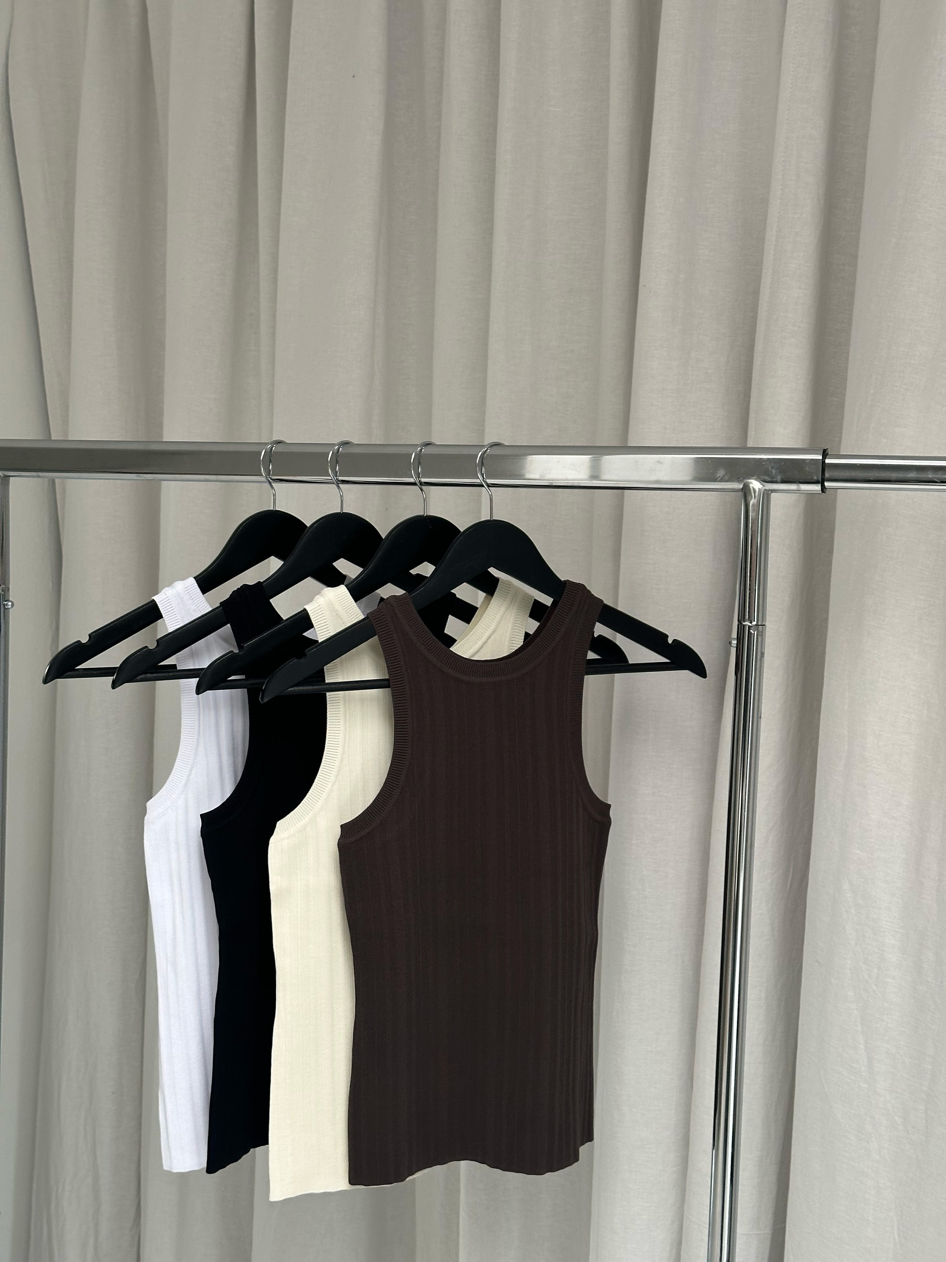 FLOW TANK | dark brown
