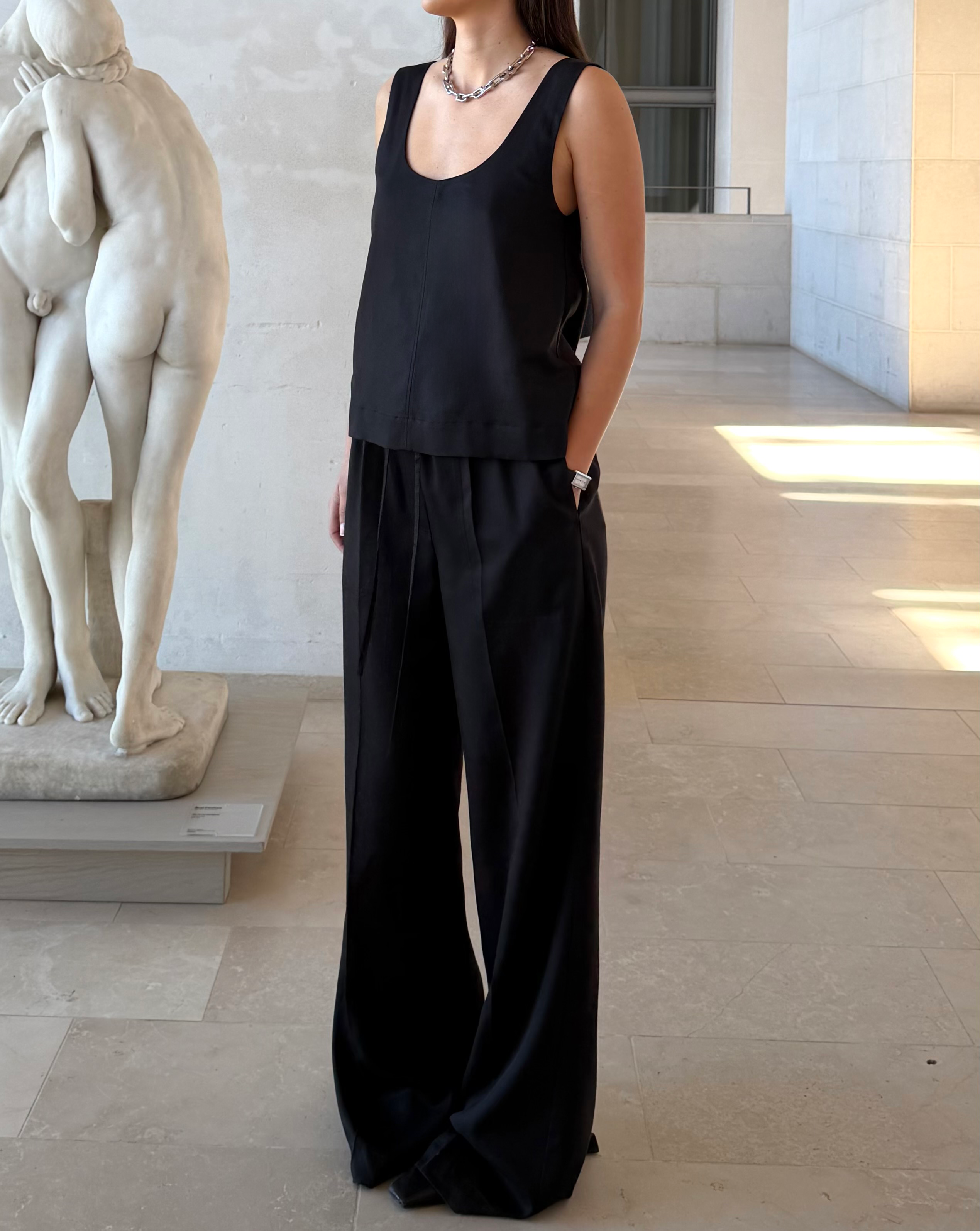 DEIA TOP | black