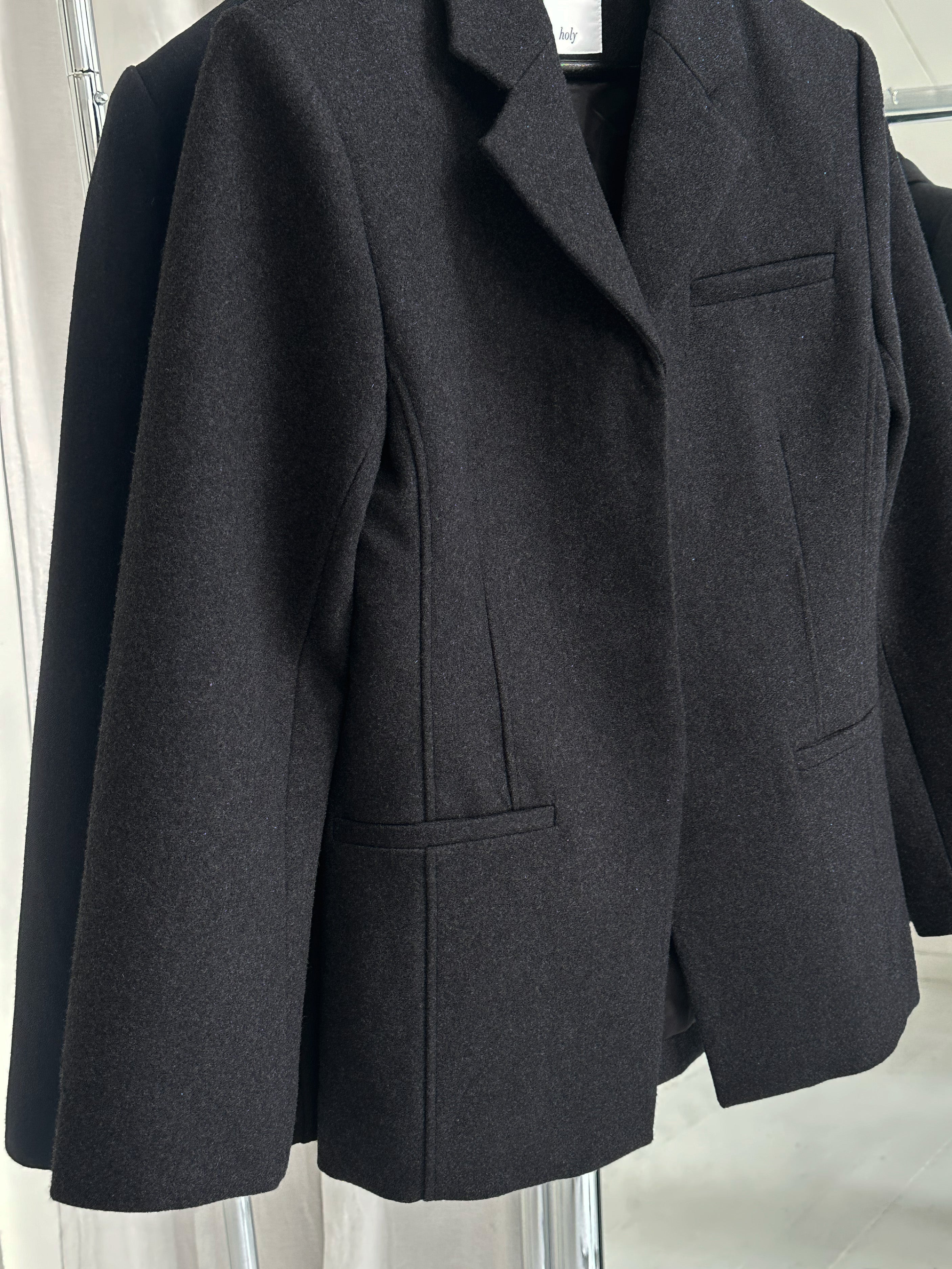 SUIT | black