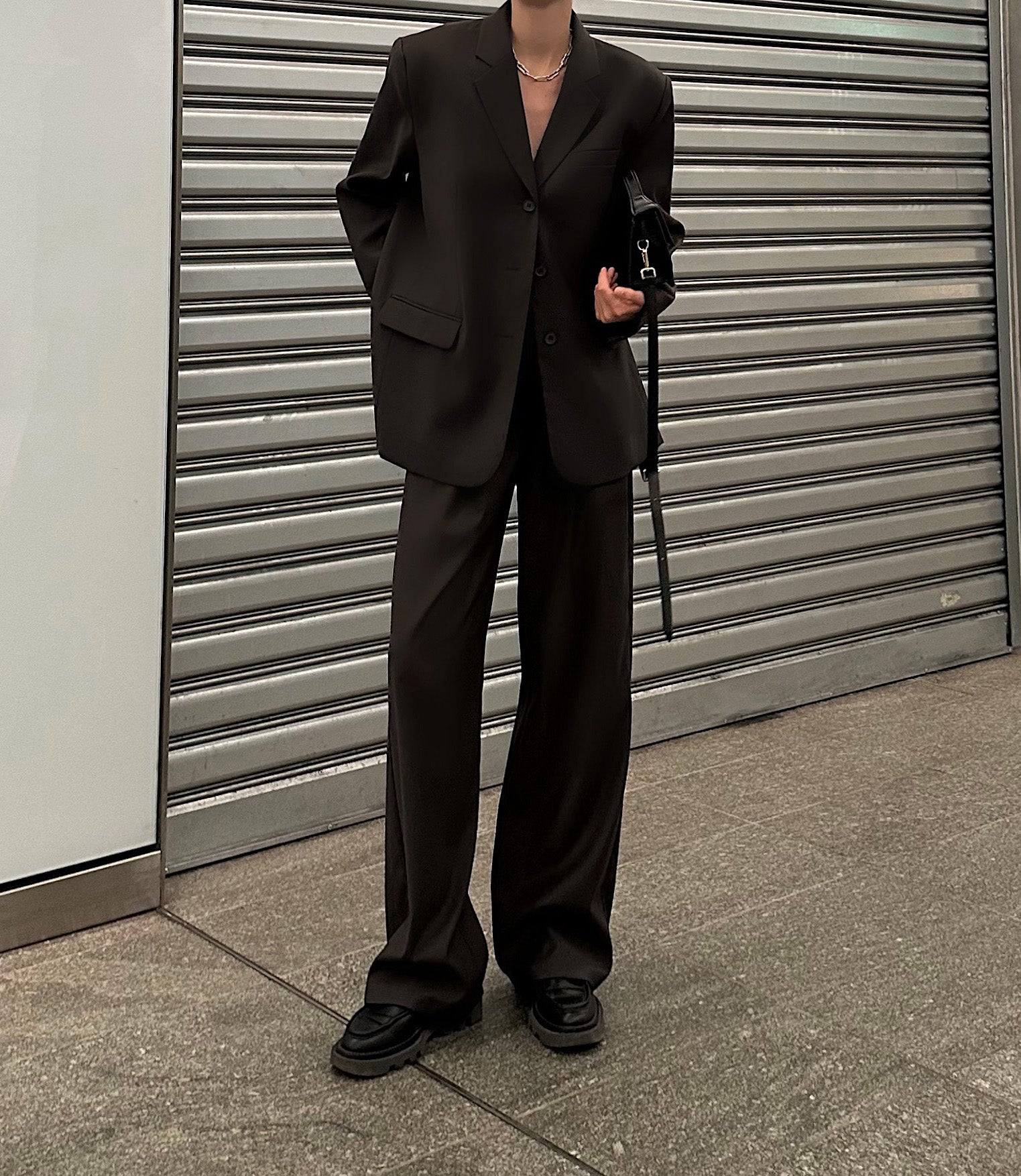 MAEVE SUIT | dark brown