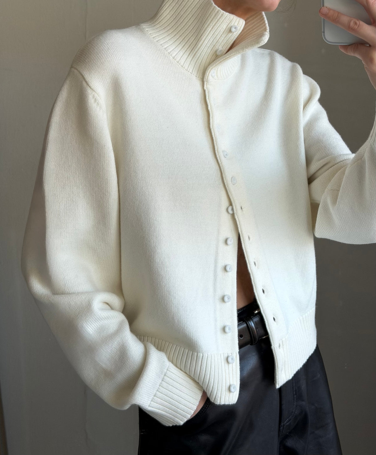 MARGO CARDIGAN | porcelain
