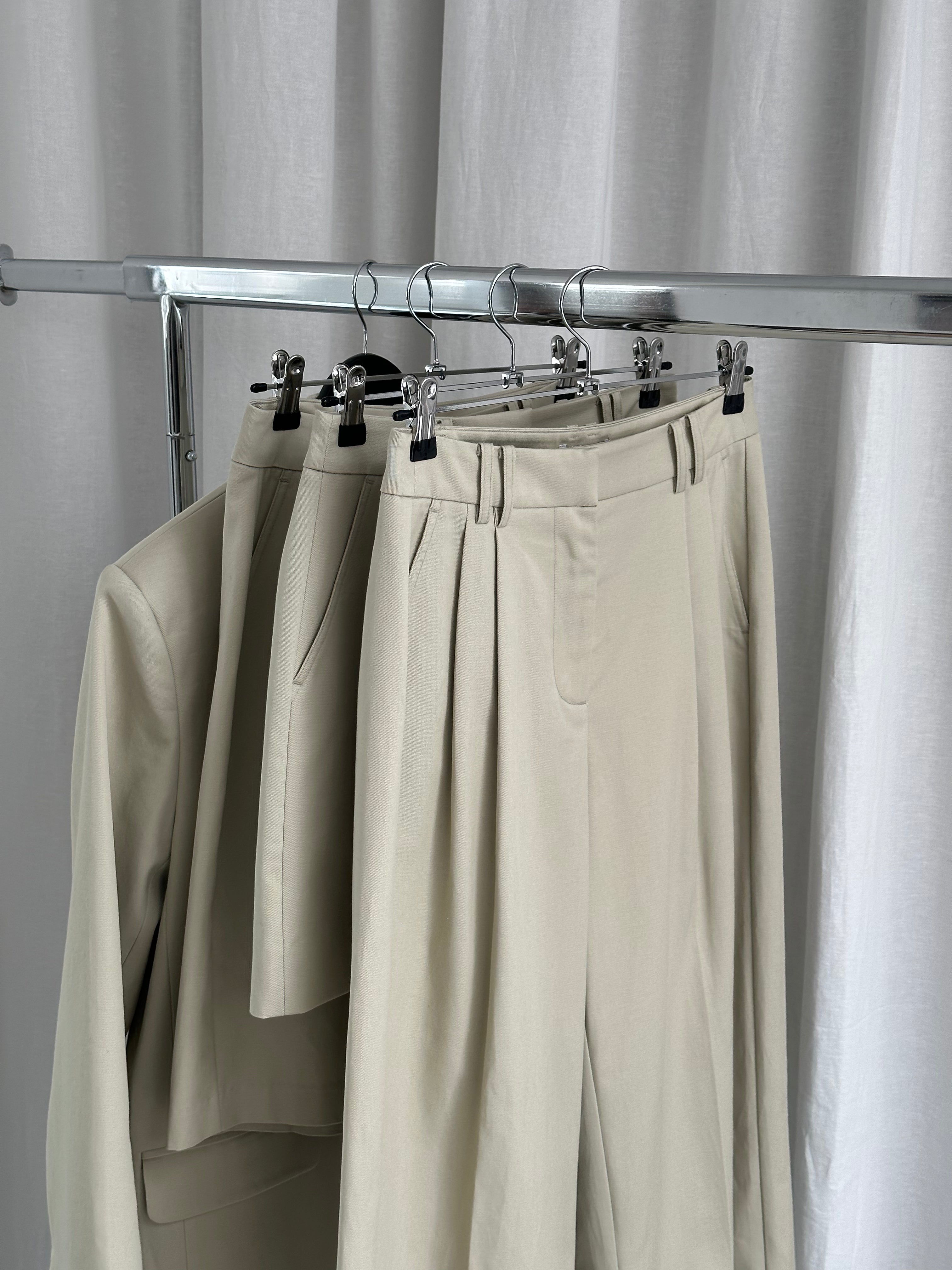 MAEVE PANTS | light olive