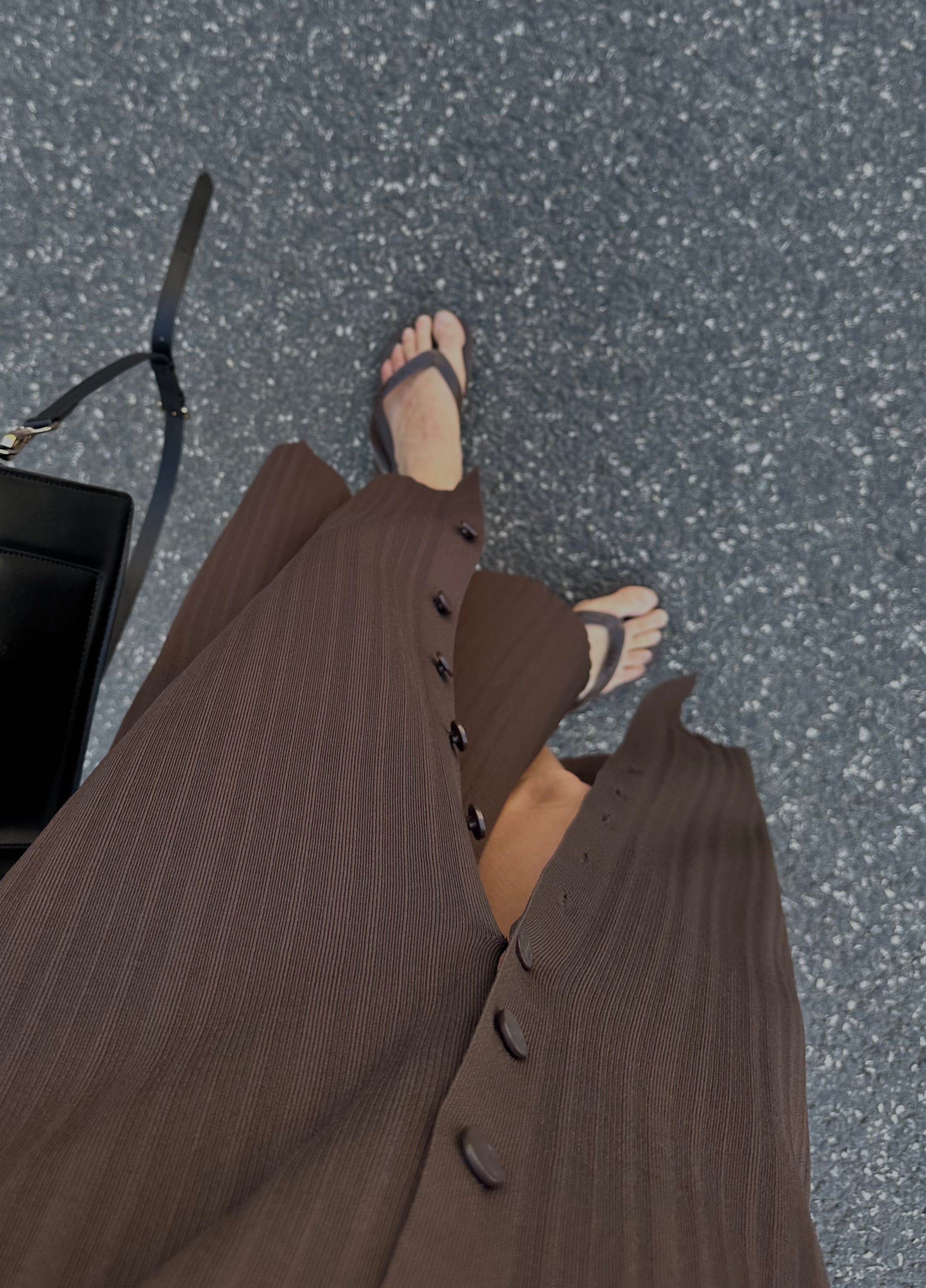 FLOW DRESS | chocolate brown