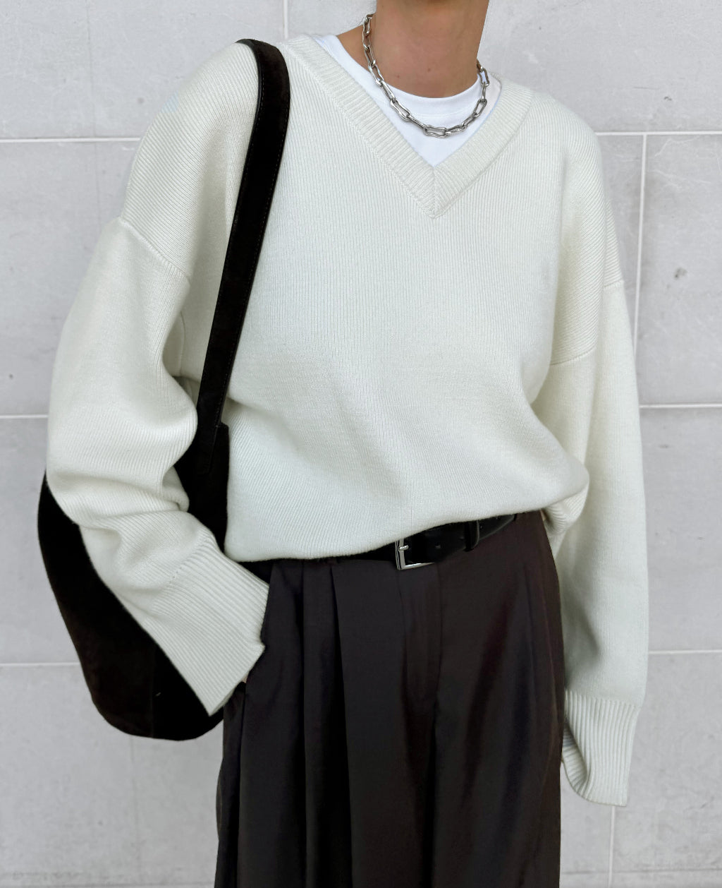 SADE V-NECK SWEATER | porcelain