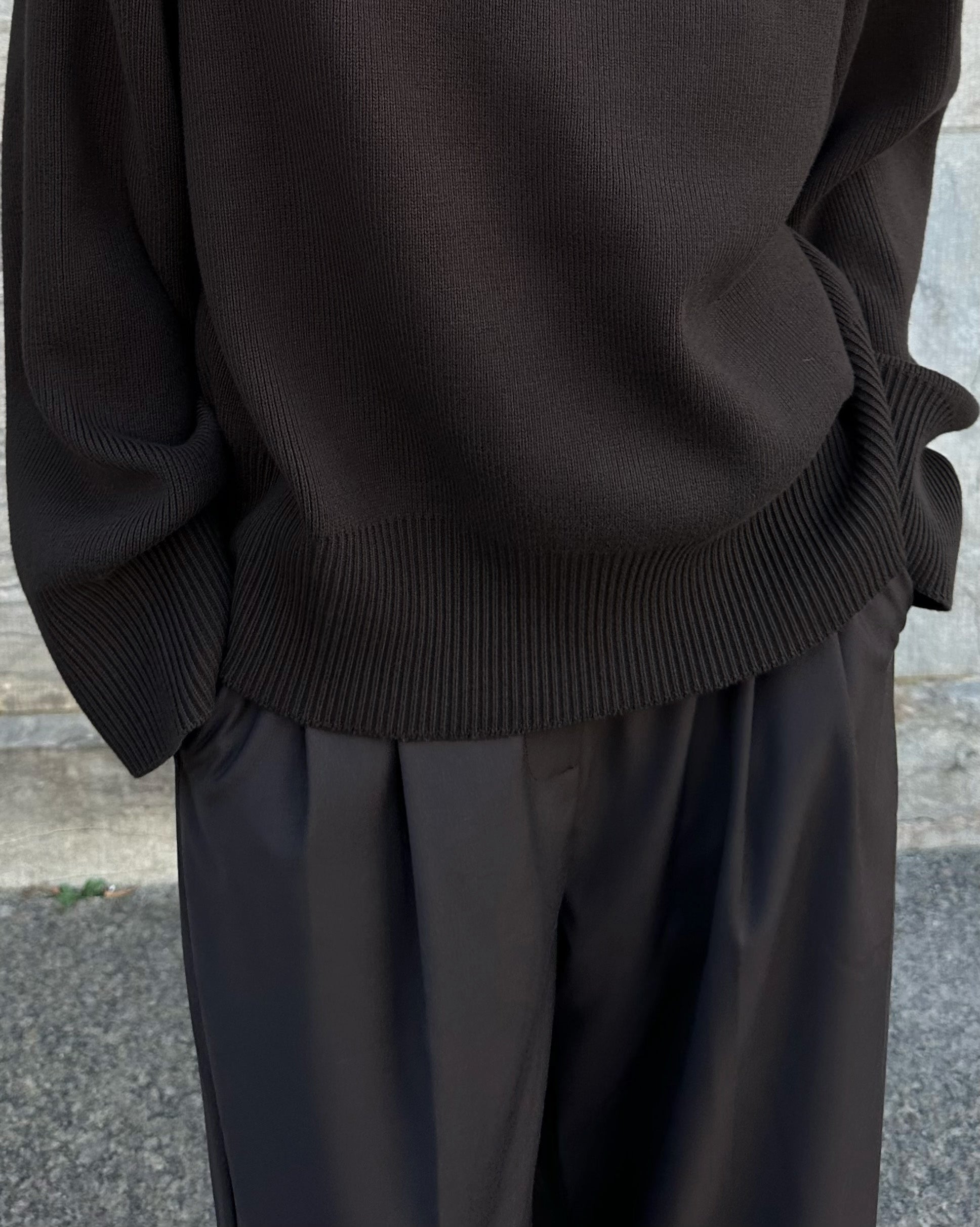 GELSO TURTLENECK SWEATER | dark brown