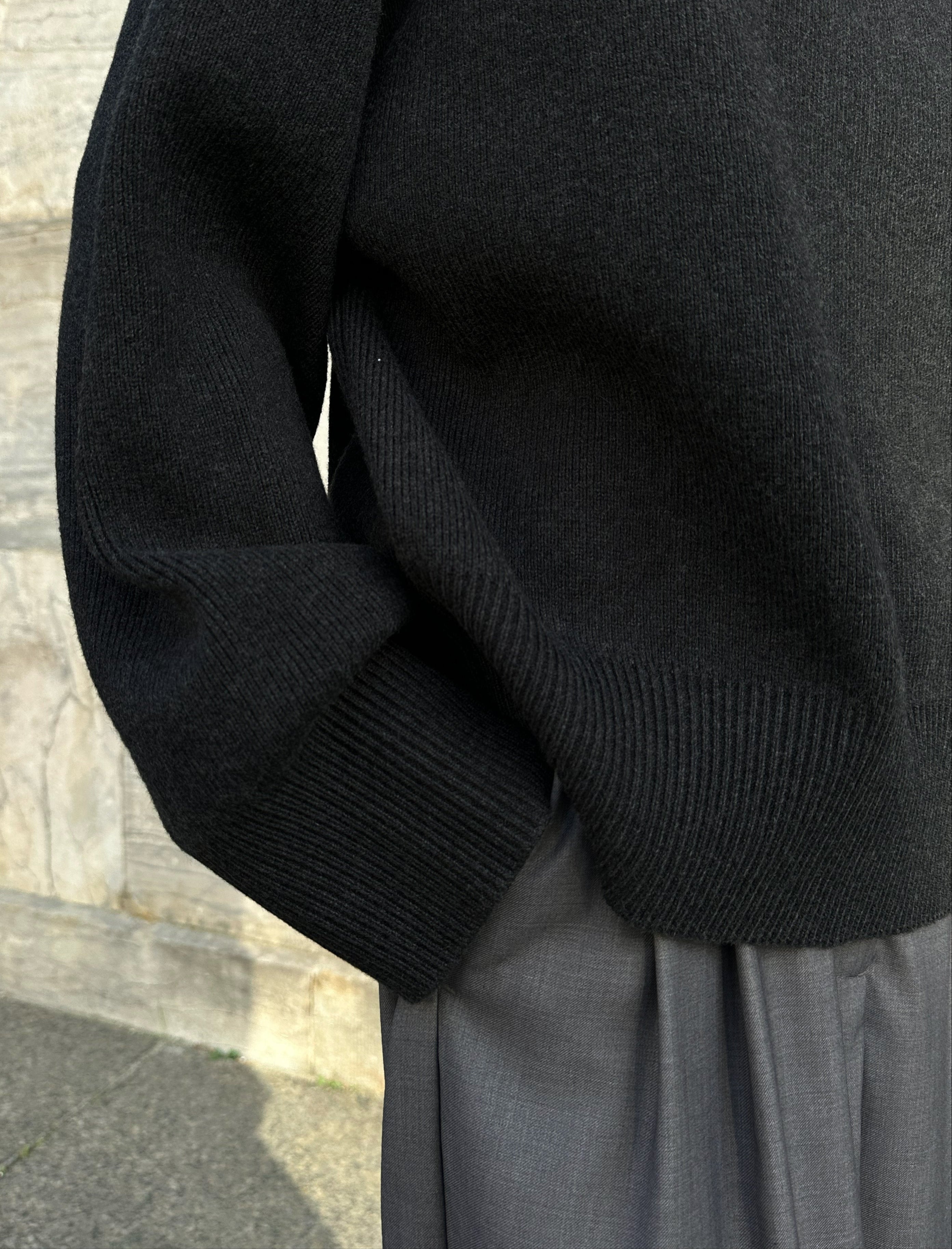 GELSO TURTLENECK SWEATER | dark grey