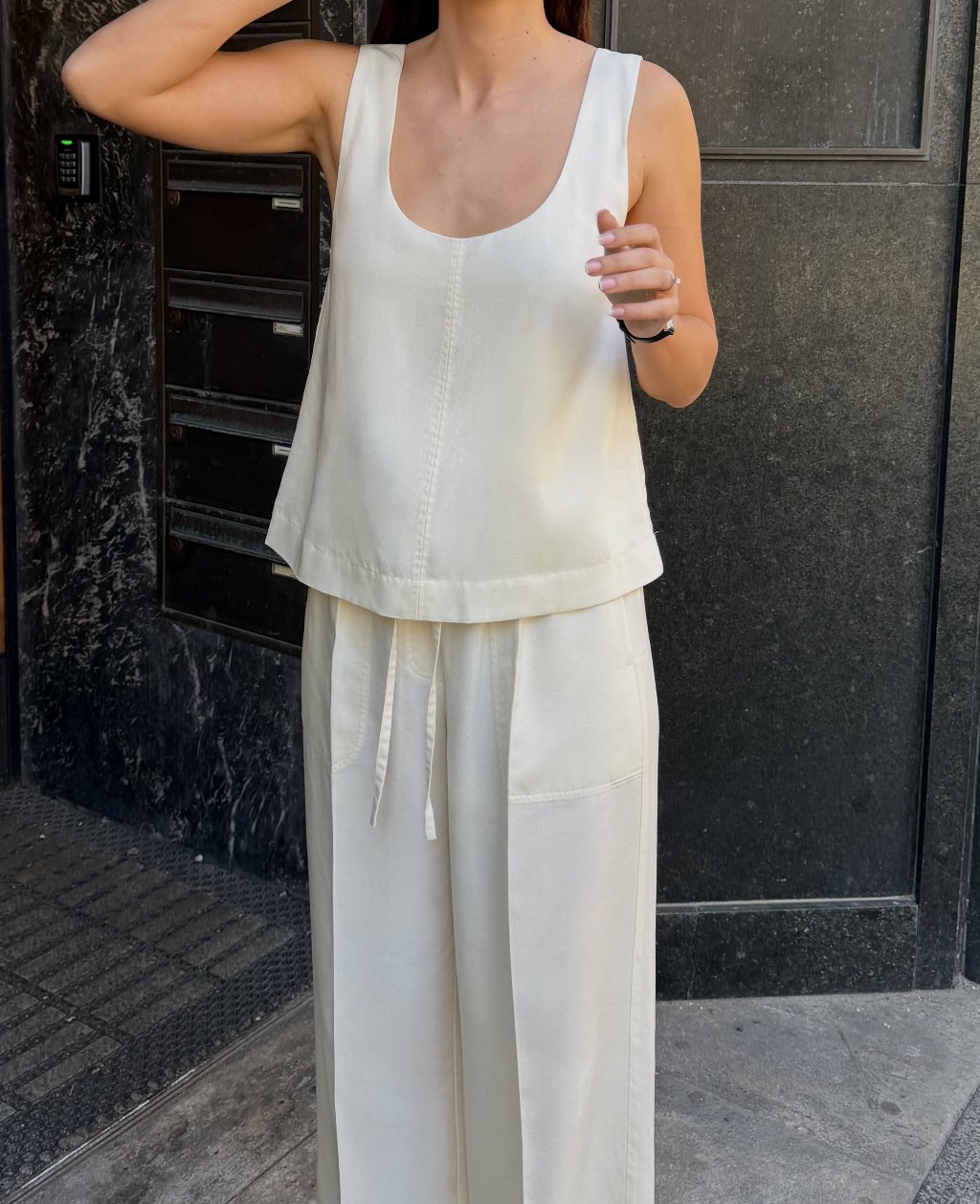 DEIA TOP | milk