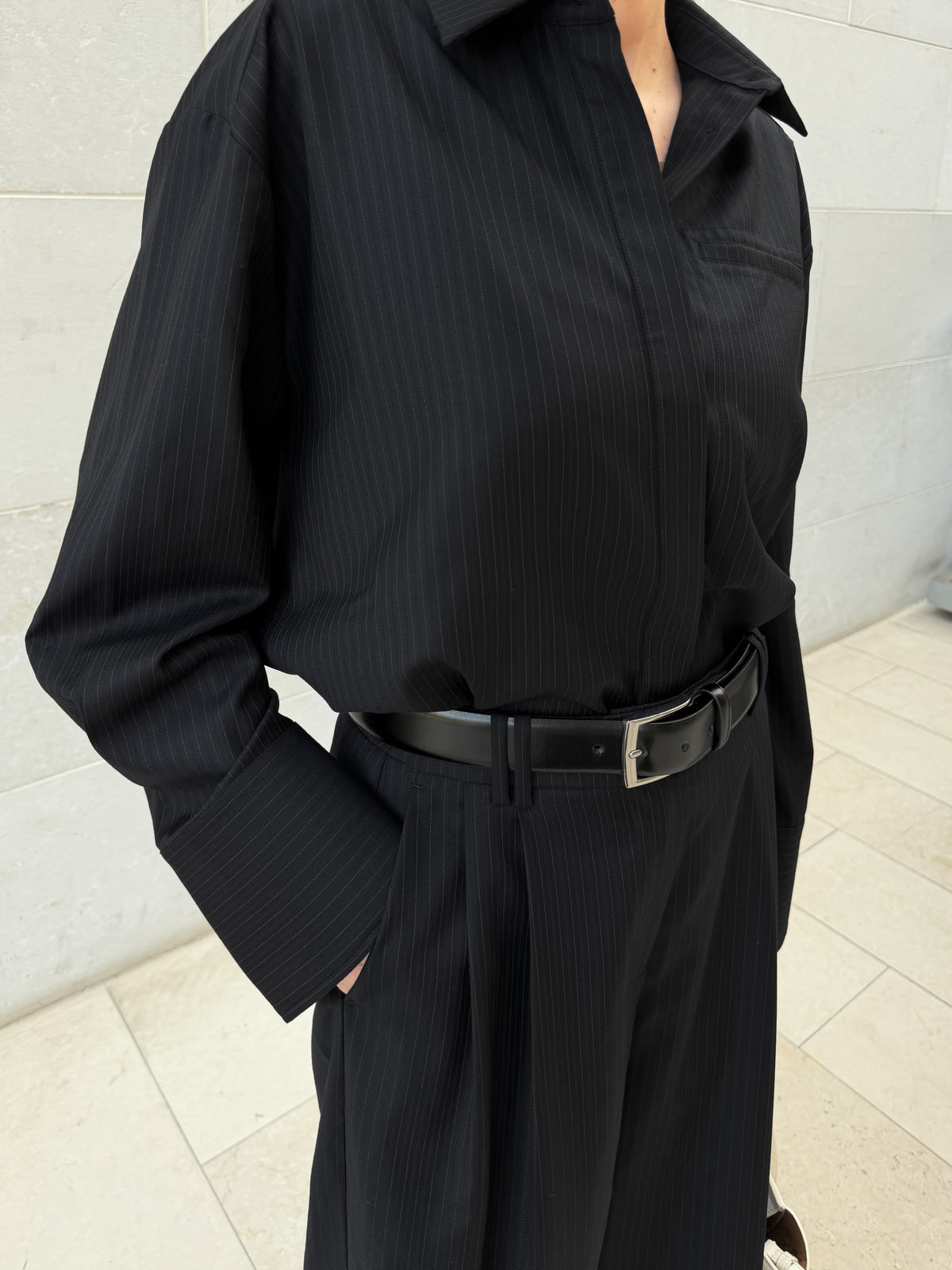 KAI SHIRT | midnight pin stripe