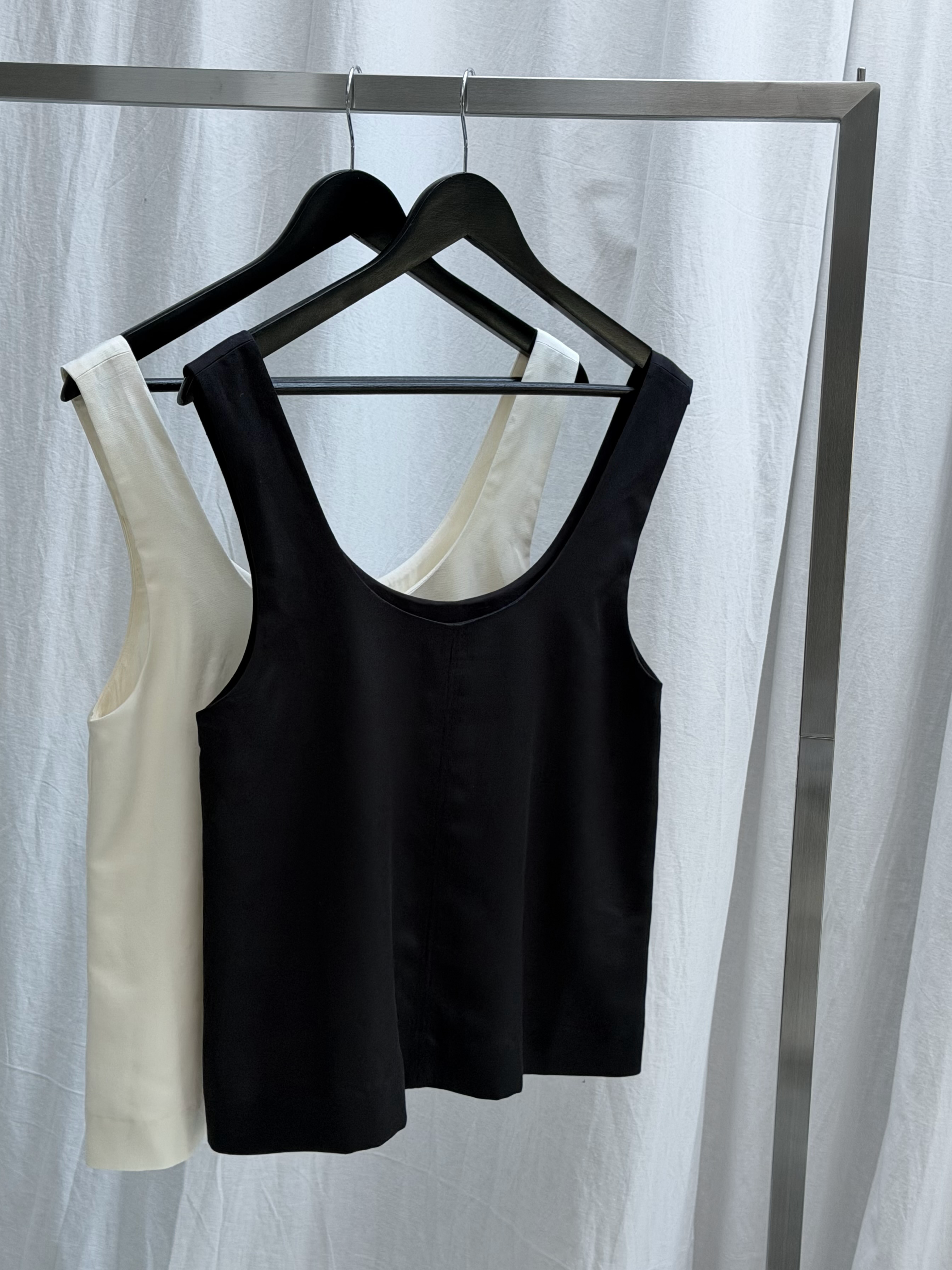 DEIA TOP | milk