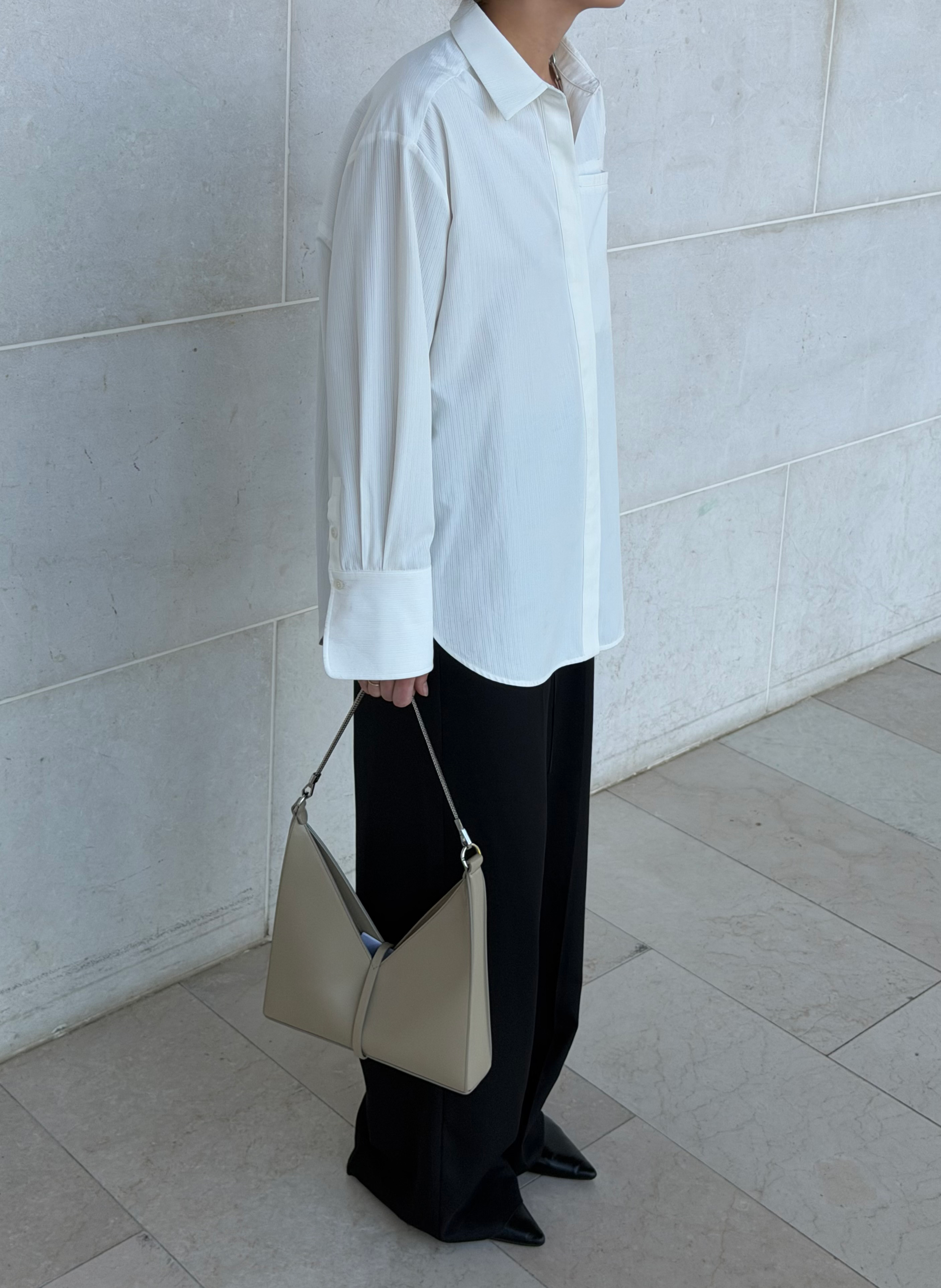 KAI SHIRT | white shadow stripe